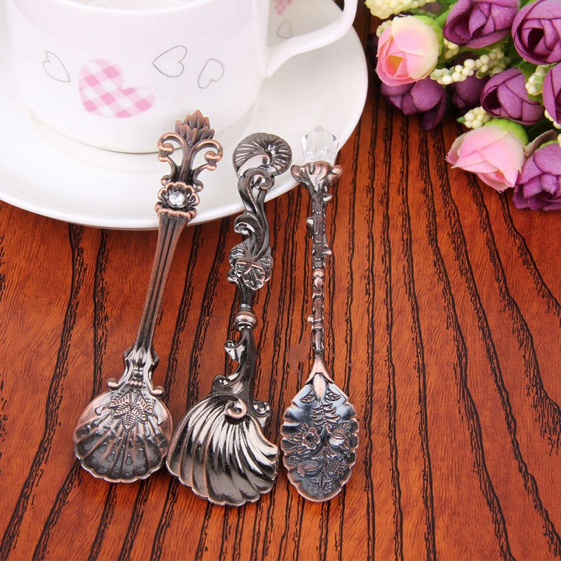 3pcs Retro Fashion Royal Vintage Tea Spoon Coffee Scoops Ice Cream Sponge